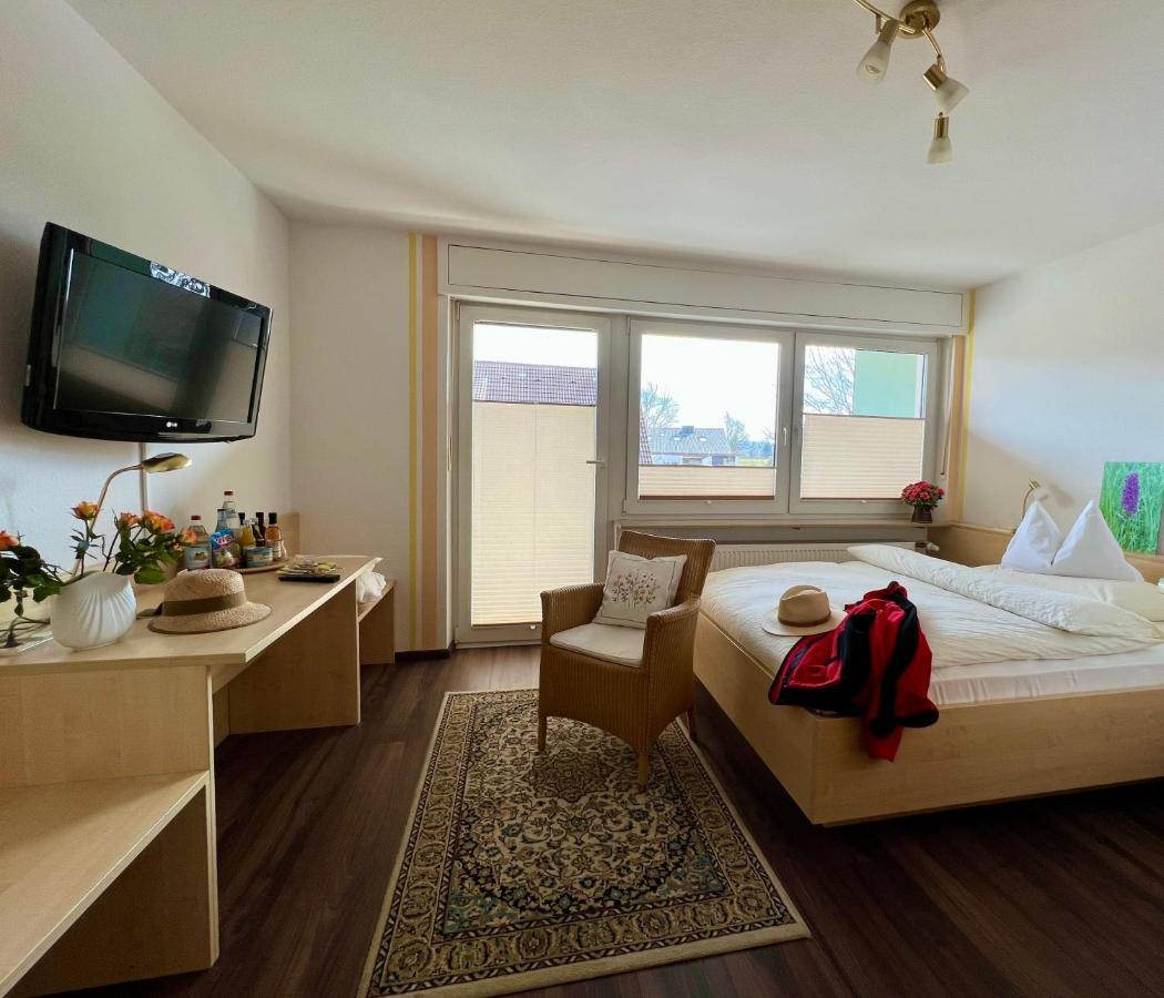 Hotel Pension Heidi Dobel Ngoại thất bức ảnh