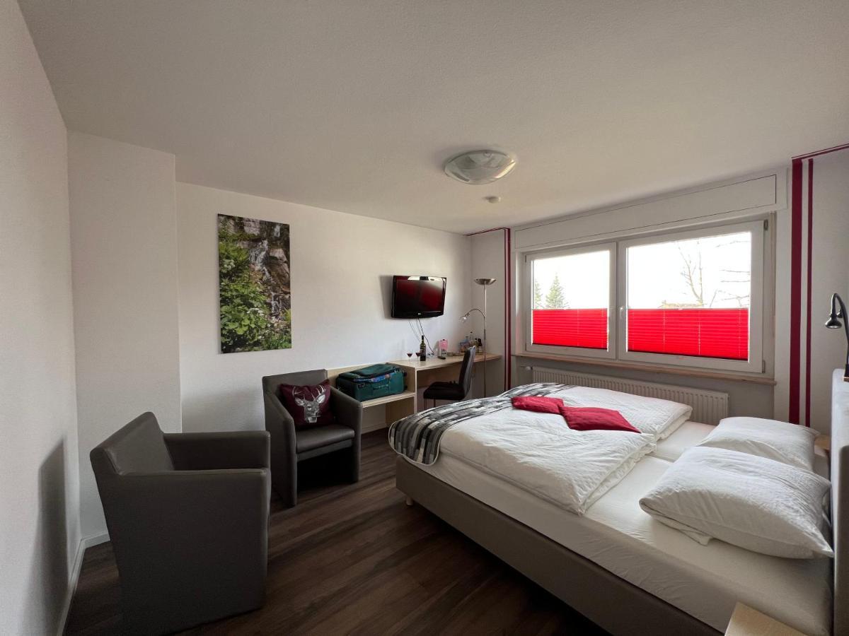 Hotel Pension Heidi Dobel Ngoại thất bức ảnh